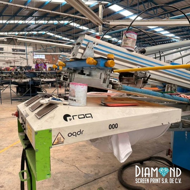 07 Nosotros Diamond Screen Print Sitio Web 2025